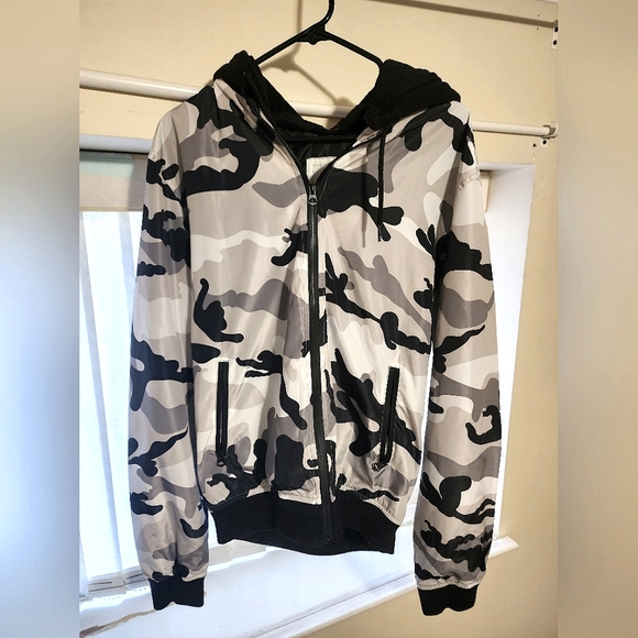Urban ID Large Grey/White/Black Camouflage Print Jacket W/ Detachable Hood - Picture 1 of 5